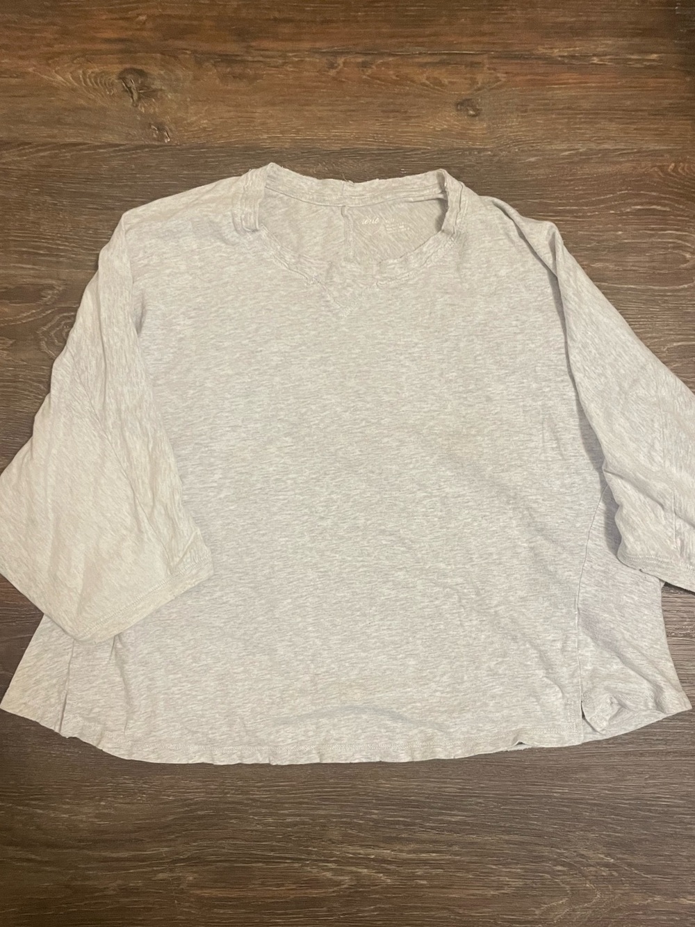 Aerie Women's Lightweight Top in Light Gray